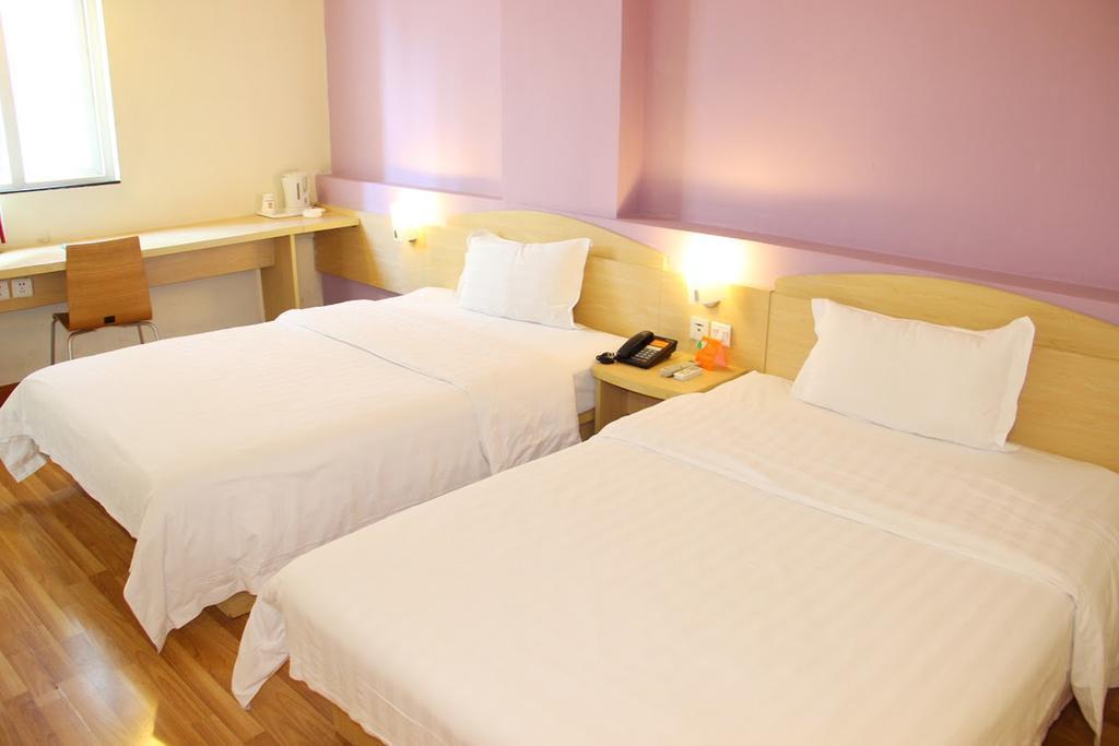 7Days Inn Jingmen Huyaguan Exterior foto